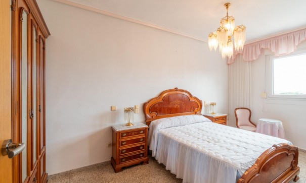 Venta - Casa de pueblo -
Orihuela - Desamparados-Hurchillo-Torremendo