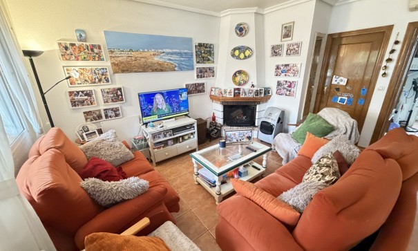 Revente - Appartement -
Cabo Roig