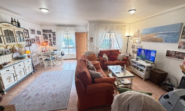 Revente - Appartement -
Cabo Roig