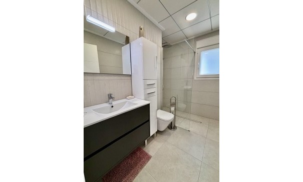 Återförsäljning - Fristående villa -
Benijofar