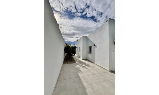 Återförsäljning - Fristående villa -
Benijofar