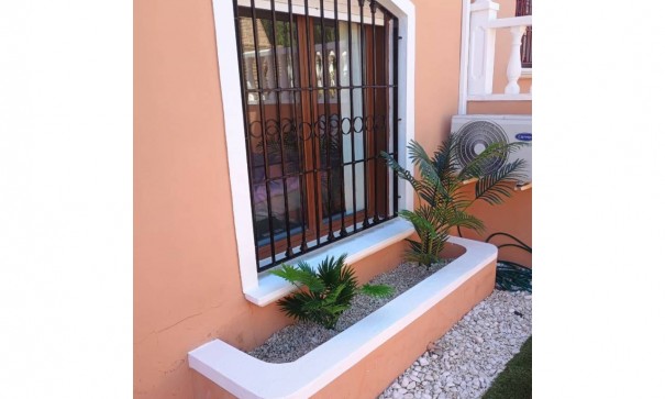 Sprzedaż - Apartament mieszkanie -
Torrevieja