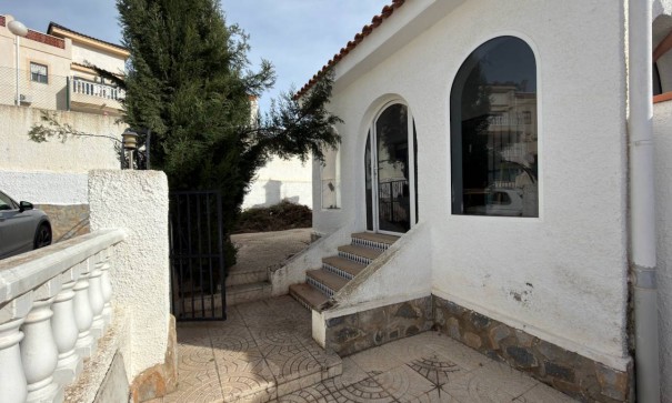 Venta - Chalet Independiente -
Ciudad Quesada - Rojales - Golf La Marquesa (Ciudad Quesada)