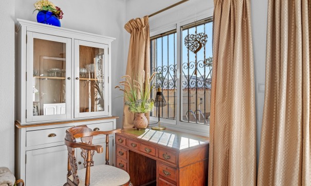 Venta - Chalet Independiente -
Ciudad Quesada - Rojales - Dona Pepa