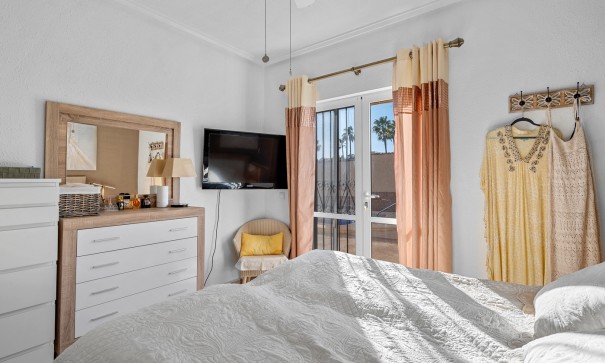 Venta - Chalet Independiente -
Ciudad Quesada - Rojales - Dona Pepa