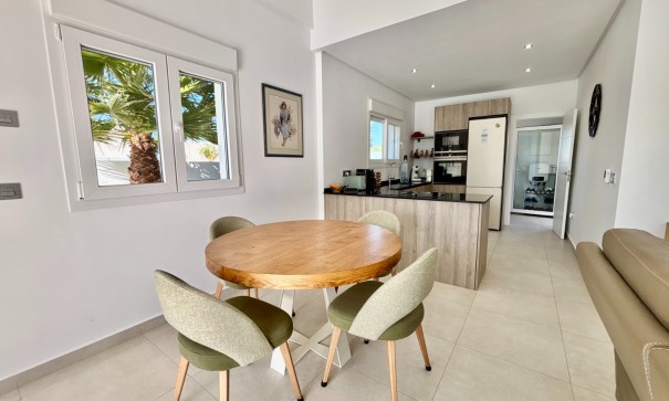 Venta - Chalet Independiente -
Benijofar - Benijofar - Village