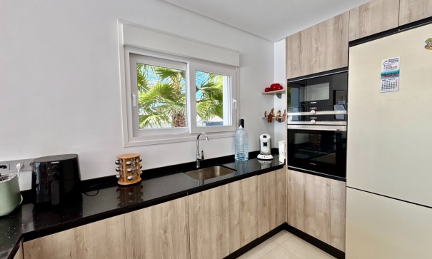 Venta - Chalet Independiente -
Benijofar - Benijofar - Village