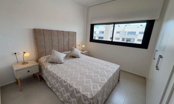 Revente - Appartement -
Orihuela Costa