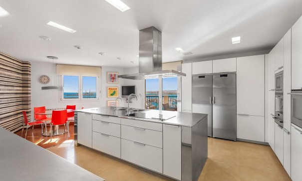 Venta - Apartamento piso -
Torrevieja - Paseo maritimo