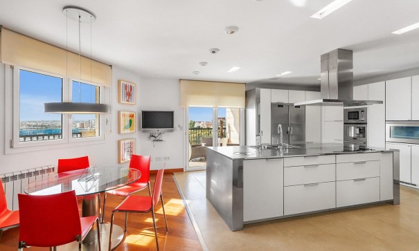 Venta - Apartamento piso -
Torrevieja - Paseo maritimo