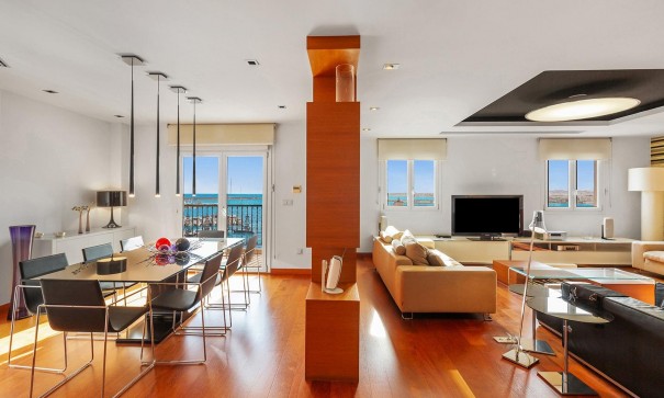 Venta - Apartamento piso -
Torrevieja - Paseo maritimo