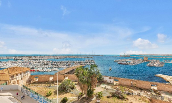 Venta - Apartamento piso -
Torrevieja - Paseo maritimo