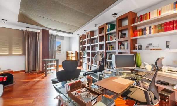 Venta - Apartamento piso -
Torrevieja - Paseo maritimo