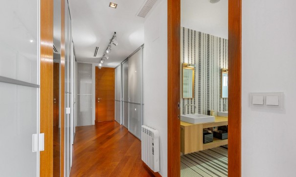 Venta - Apartamento piso -
Torrevieja - Paseo maritimo