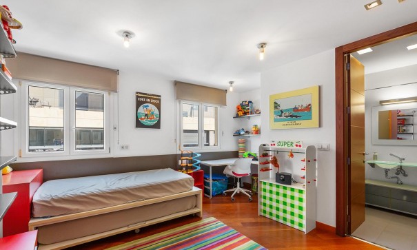 Venta - Apartamento piso -
Torrevieja - Paseo maritimo