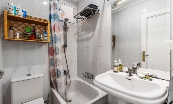 Revente - Appartement -
Torrevieja - Piscinas naturales