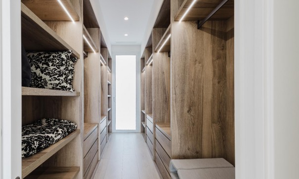 Venta - Chalet Independiente -
Orihuela Costa - Las Colinas Golf