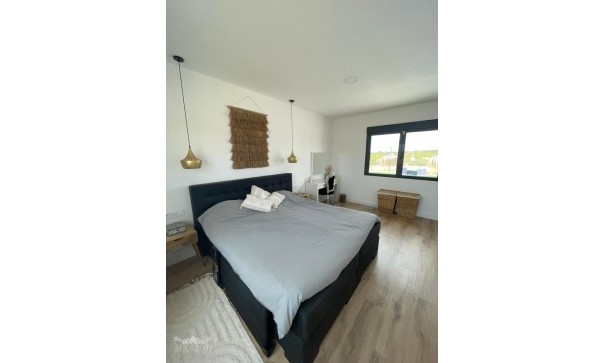 Revente - Maison de ville -
Pinoso - Pinoso Alicante