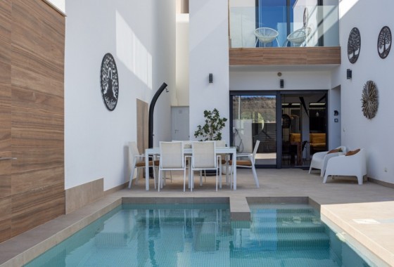 Revente - Maison de ville -
Benijofar