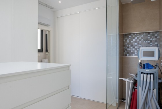 Revente - Maison de ville -
Benijofar