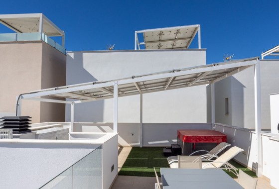 Revente - Maison de ville -
Benijofar