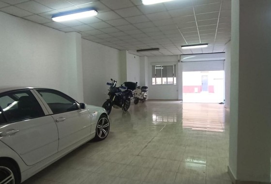 Herverkoop - Stadswoning -
SAX