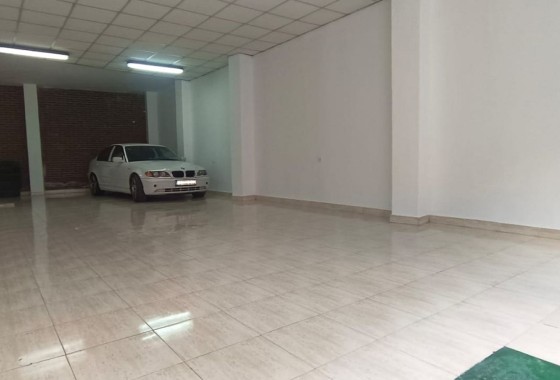 Herverkoop - Stadswoning -
SAX