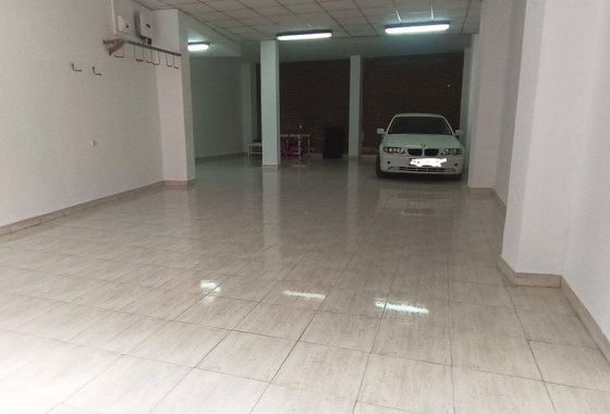 Herverkoop - Stadswoning -
SAX