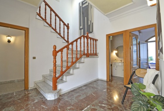 Herverkoop - Stadswoning -
SAX