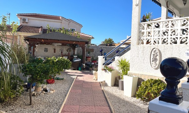 Venta - Chalet Independiente -
Ciudad Quesada - Rojales - Ciudad Quesada