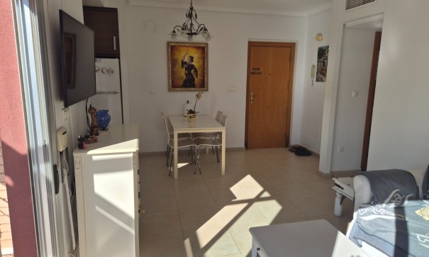 Revente - Appartement -
Torrevieja - Punta Prima