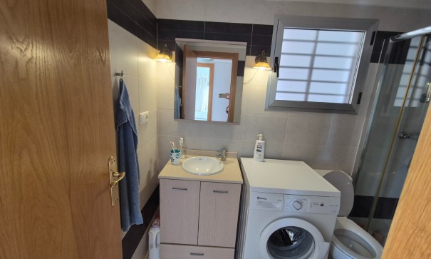 Revente - Appartement -
Torrevieja - Punta Prima