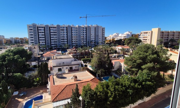 Revente - Appartement -
Torrevieja - Punta Prima