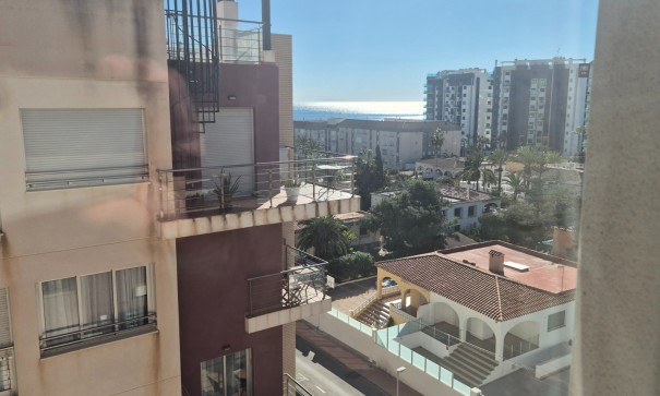 Revente - Appartement -
Torrevieja - Punta Prima