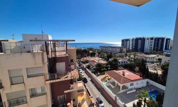 Revente - Appartement -
Torrevieja - Punta Prima