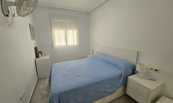 Revente - Appartement -
Torrevieja - La Mata