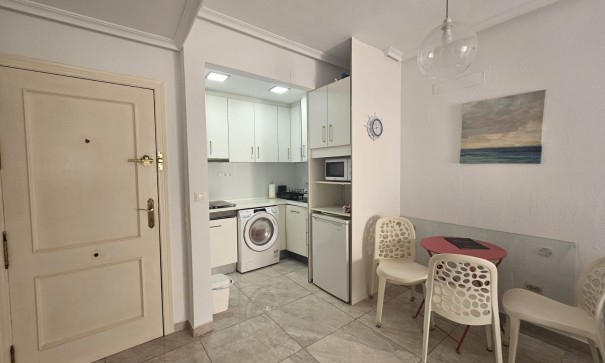 Revente - Appartement -
Torrevieja - La Mata