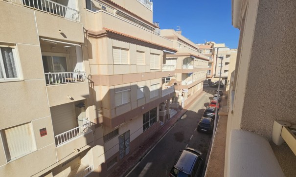 Revente - Appartement -
Torrevieja - La Mata
