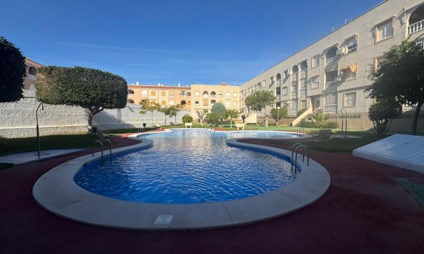 Venta - Apartamento piso -
Torrevieja - Playa del Acequión