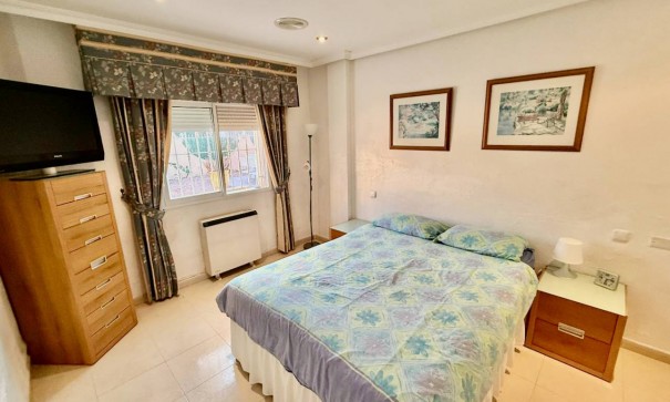 Venta - Chalet Independiente -
Benferri