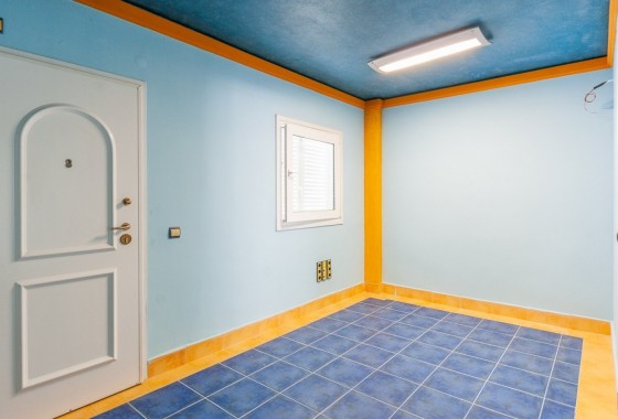 Herverkoop - Commercieel -
Orihuela Costa - La Regia