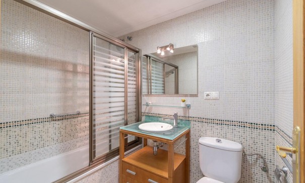 Sprzedaż - Apartament mieszkanie -
Torrevieja - Centro