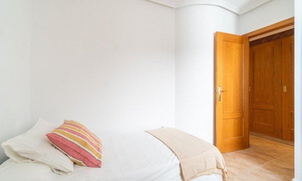 Sprzedaż - Apartament mieszkanie -
Torrevieja - Centro