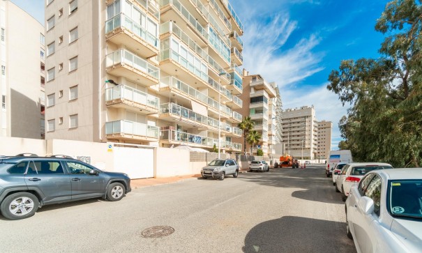 Revente - Appartement -
Guardamar del Segura - puerto deportivo