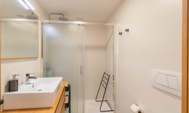 Revente - Appartement -
Guardamar del Segura - puerto deportivo