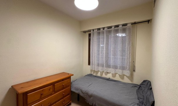 Revente - Appartement -
Torrevieja - Centro