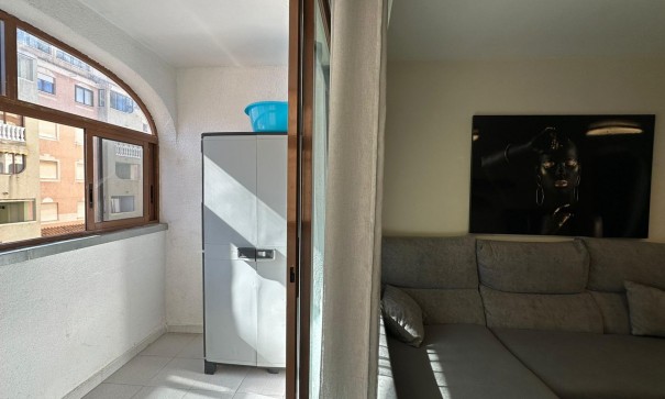 Revente - Appartement -
Torrevieja - Centro
