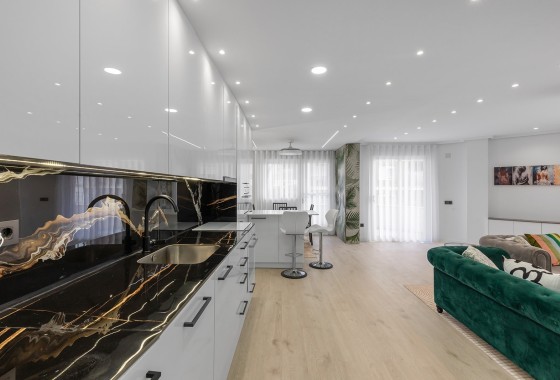 Herverkoop - Apartement Flat -
Los Montesinos