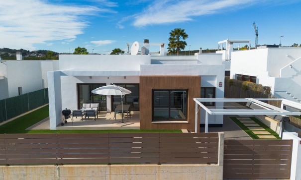 Venta - Chalet Independiente -
Orihuela Costa - Vistabella Golf