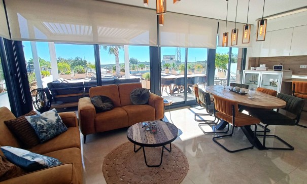 Venta - Chalet Independiente -
La Finca Golf - La Finca Golf and Spa Resort